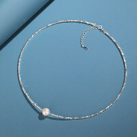 wholesale S925 Sterling Silver Geometric French Retro Elegant Pearl Necklace-A few ounces of silver and a freshwater pearl necklace