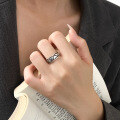 wholesale 925 Sterling Silver Antiqued Hollow-Out Heart Ring, Light Luxury Irregular Heart-Shaped Open Ring R00156-0-3