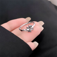 wholesale S925 Sterling Silver New Simple Four-Leaf Clover Ring for Women, Fresh and Creative Forest Style Petal Micro-Paved Band Gift-Four-leaf Clover Petal Ring/Approx. 1.45g JZ016025 Sterling Silver
