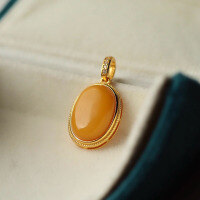 wholesale S925 Silver Vintage Beeswax Cabochon Pendant, Full-bodied Mustard Yellow Amber, Factory Wholesale-Beeswax Single-Sided Pendant 925 Silver