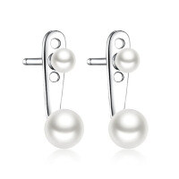 wholesale S925 Sterling Silver Pearl Earrings, Fashionable and Sweet Niche Design, Retro Two-Way Wearable Earrings for Valentine's Day Gift Accessories-silver
