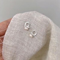 wholesale S925 Sterling Silver Unique Design Curve Natural Pearl Earrings French Audrey Hepburn Style High-End Earrings-Silver 925 silver