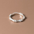wholesale 925 Sterling Silver Vintage Brushed Texture Luxury High-end Diamond-encrusted Brushed Bamboo Ring R02333-0-3