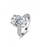 S925 Silver 8-Carat Oval Moissanite Ring with Luxurious Setting-Set with D-color moissanite (8 carats)  US No. 5