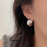 wholesale S925 Sterling Silver Unique Heavy-duty Twist Pattern Earrings for Women, New Arrival Korean Internet Celebrity High-end Stud Earrings-Sterling silver