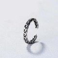 wholesale Metal material, cross-border Europe and America twist ring for women, vintage index fingerdesign, does not fade, ancient styleadjustable tail ring wholesale-0-2