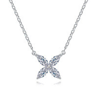 Sterling Silver Pendant with 1-Carat Moissanite, Four-Leaf Clover Necklace for Women.-Set with a single 0.3CT moissanite  925 silver