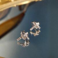 wholesale 999 Silver Fresh, Sweet, Ins Style, Niche Design, Exquisite Diamond-Inlaid Knot Earrings M06147-A pair of 999 pure silver 999 pure silver
