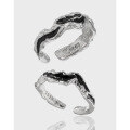 wholesale S925 Sterling Silver Original Niche Design Cold Tone Irregular Textured Black Drip Glaze Open Adjustable Ring Unisex-0-0