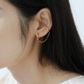 wholesale S925 Silver Metal Korean and Japanese Light Luxury New Stylish Earrings Minimalist Ethereal Ear Cuff Advanced Design Wholesale from Manufacturer-0-1