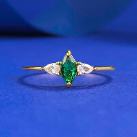 wholesale S925 Sterling Silver European and American New Marquise Simulated Emerald Luxury Halo Vintage Minimalist Ring-R1104 Marquise Green Ring Size 7