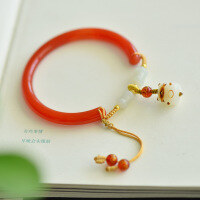 wholesale Handcrafted Chinese-style bracelet with certificate, featuring white jade bodhi, adorable lucky cat, and red agate, a luxurious and cute gift for your girlfriend Metal material comes first-Red Agate Half Bracelet>925 Silver