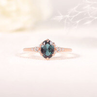 wholesale S925 sterling silver gold-plated synthetic alexandrite gemstone ring with color-changing-Synthetic Alexandrite Ring  US 5