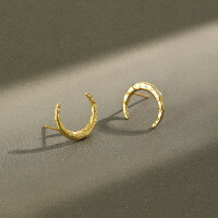 wholesale S925 Sterling Silver Korean Minimalist Small Silver Earrings, Niche and Elegant Gold and Silver Foil Texture Moon Ear Studs for Women-18K gold [with sterling silver ear plugs]  925 silver