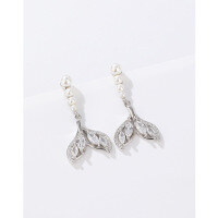 wholesale 925 Sterling Silver Rhinestone-Studded Mermaid Tail Artificial Pearl Earrings for Women, Light Luxury Small and Exquisite Stud Earrings in Instagram Style with Flash Effect-Fishtail Shell Pearl Earrings-with Plastic Earplugs>925 Silver
