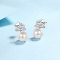 wholesale 925 Sterling Silver New Style Natural Freshwater Pearl Earrings with Micro-Paved Moissanite, Fashionable and Elegant Women's Earrings for Wholesale-0-1