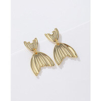 wholesale 925 Sterling Silver Mermaid Tail Personalized Earrings for Women, Small and Exquisite Design, High-End and Elegant Stud Earrings, Simple and Stylish Fashion Accessories-Gold earrings with plastic earplugs  925 silver