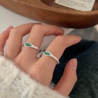 wholesale S925 Sterling Silver Irregular Ring for Women, Designed to be Unique and Niche with a Light Luxury Ing Style-Sterling silver