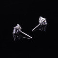 wholesale S925 Sterling Silver Fashion Princess Cut Moissanite Stud Earrings 15/2/3 Carat Eagle Claw Earrings-0-3