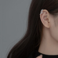 wholesale S925 Sterling Silver Minimalist Korean-style Clip-on Earrings for Women, Branch Hollow-out Design, Fresh and Elegant Earrings M01140-S925 silver pair silver model 925 silver