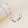 wholesale S925 Sterling Silver Original Design Fashion Snowflake Ear Clips with Pearl, Ins Style Christmas Gift for Wholesale-0-3
