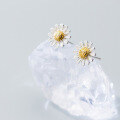 wholesale S925 silver women's Japanese and Korean style fashionable and unique small chrysanthemum earrings, sweet and elegant floral earrings E9386-0-2