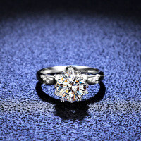 Silver Moissanite Ring Six-Prong Flash Diamond-2 carats (D color moissanite)  16 yards