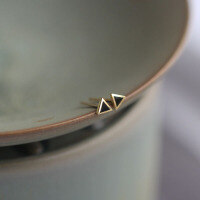 wholesale 9K Solid Gold Black Triangle Minimalist Versatile Stackable Stud Earrings-9K per piece