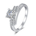 Sterling Silver Hip-Hop Bull Head Four-Prong Moissanite Ring-0-3
