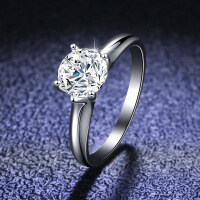 S925 Silver Four-Prong Simulated Diamond Ring, Women's Moissanite Wedding Band Wholesale.-1 carat (empty setting)  Hong Kong size (19)