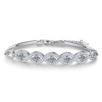 S925 Sterling Silver Moissanite Bracelet, Women's Fashion Starry Wholesale.-10 points * 5-D color moissanite  925 silver