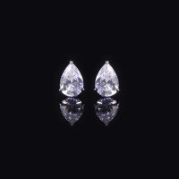 wholesale S925 sterling silver gold-plated Audrey Hepburn-style pear-shaped moissanite eagle claw earrings with 05/15/2 carat teardrop stones-1 carat Moissanite earrings 4*6mm (0.5ct each)