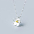 wholesale S925 Silver Flower Collarbone Necklace Sweet Korean Style Wholesale Ladies Silver Jewelry Accessories Short Necklace D0440-0-0