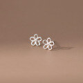 wholesale S925 Sterling Silver Fresh and Sweet Ins Style Small and Unique Design Hollow Daisy Flower Ear Studs M06276-0-2