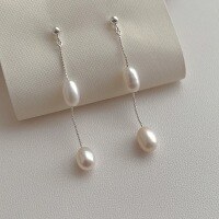 wholesale S925 Sterling Silver Korean Style Sweet Ins Wind Pearl Fringe Earrings Design Ear Jewelry Women M0516-S925 silver pair 925 silver