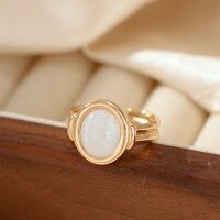 wholesale Metal material, cross-border Europe and America best-selling curved white mother-of-pearl oval ring for women, artistic vintage style, luxurious advanced sense, versatile wholesale-xb517-Antique Gold
