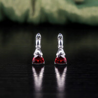 wholesale Small and exquisite gemstone earrings, S925 sterling silver inlaid with natural topaz triangle stud earrings and garnet earrings-Natural garnet earrings