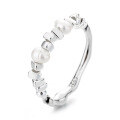 wholesale S925 Sterling Silver Korean-style Creative Crushed Silver Spliced Pearl Spaced Lady-like Elegant Open Ring-0-4