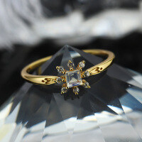 wholesale S925 Sterling Silver Japanese Light Luxury Princess Cut Natural Moonstone Ring for Women, Vintage Minimalist and Versatile Wholesale-Princess Moonstone Ring Size 13