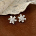wholesale Sterling Silver S999 Snowflake Inlaid Stone Ear Studs for Women, Minimalist and Fashionable, Niche and Exquisite, Ear Piercing Friendly, Versatile Earrings-0-1