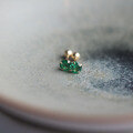 wholesale 14K Yellow Gold Emerald Green Cubic Zirconia Minimalist Four-Prong Ear Stud Ear Cartilage Screw Earring-0-3