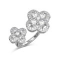 wholesale S925 Sterling Silver Japanese and Korean New Arrival Ring with Shell Pearl, Four-Leaf Clover, and Zirconia Inlay Design, Personalized and Exquisite Fashion Sense Ring-0-4