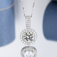 wholesale S925 Sterling Silver Cross-Border Exaggerated Large-Size 10ct Round Moissanite Pendant Necklace for Women, Collarbone Chain-1 carat zircon model>925 silver