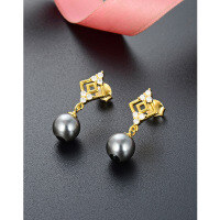 wholesale 925 Sterling Silver Cross-Border Pearl Earrings for Women, Small and Minimalist Design, New Ear Studs, Light Luxury High-End Ear Accessories-Gold-tone Shell Pearl Earrings with Plastic Earplugs  925 Silver