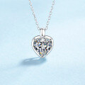 wholesale S925 Sterling Silver Women's Simple Heart-shaped Moissanite Necklace Sweetheart Pendant Collarbone Chain-0-0
