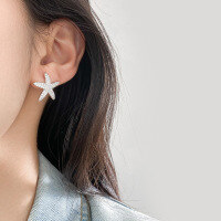 wholesale S925 Sterling Silver Fresh and Sweet Ins Style Niche Design Exquisite Full-Diamond Starfish Ear Stud M06632-S925 silver pair 925 silver