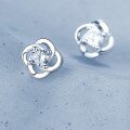 wholesale S925 Sterling Silver Maker's Four-Leaf Clover Ear Studs for Women, Trendy Niche Design Earrings for Healing Ear Piercings New-0-7
