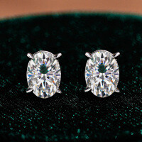 S925 Silver Four-Prong Oval Moissanite Wedding Earrings for Women-1 carat (set with zircon)  925 silver