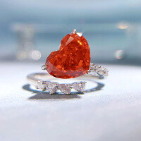 wholesale Sterling silver throughout, Mu Jing Jewelry's new Padparadscha-colored high-carbon diamond ring features an 8*10 heart-shaped women's ring-K013 Red Diamond Adjustable opening