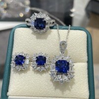 Metal Pendant Royal Blue Sapphire Necklace Set Wholesale-Three-piece set  US size 8